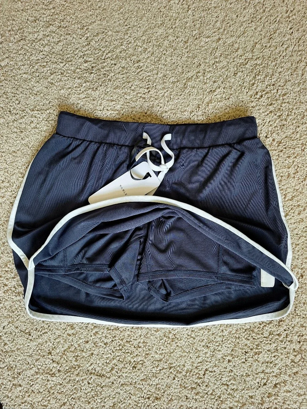 Varley Archer Mid Rise Pull On Athletic Skort 13.5 Navy Blue Nights Size Small - Picture 9 of 14